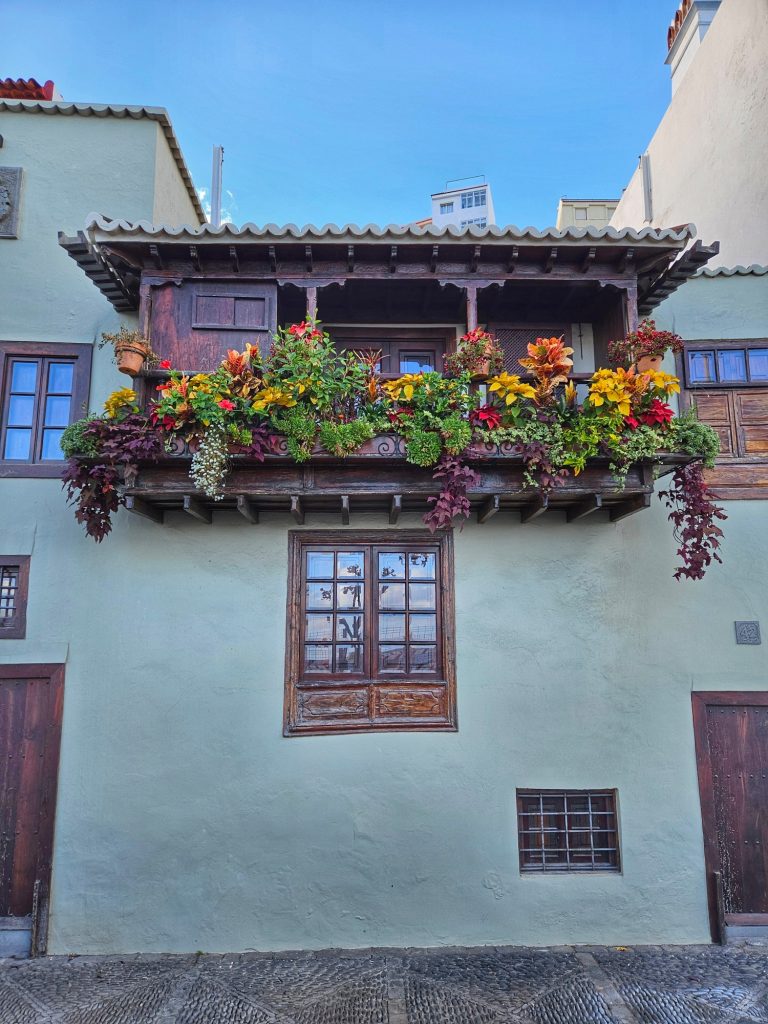 La Palma historic balconies