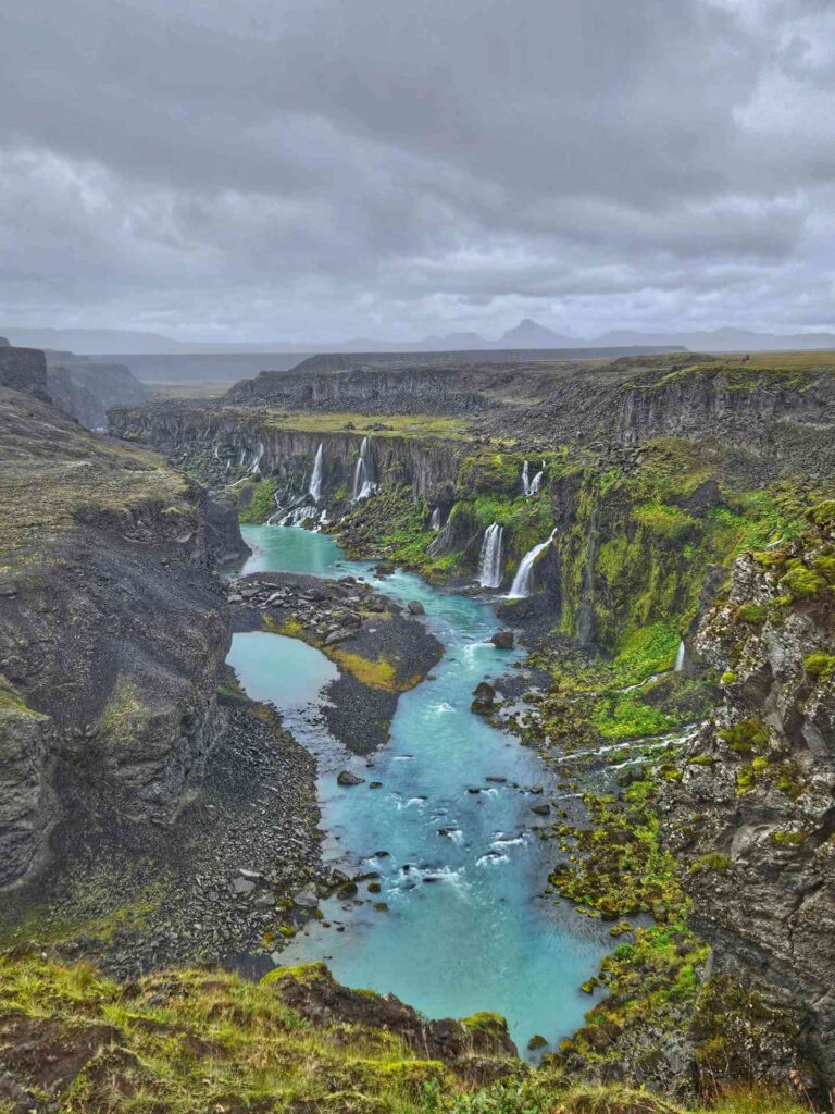 Hrauneyjafoss waterfalls in Sigöldugljúfur Canyon